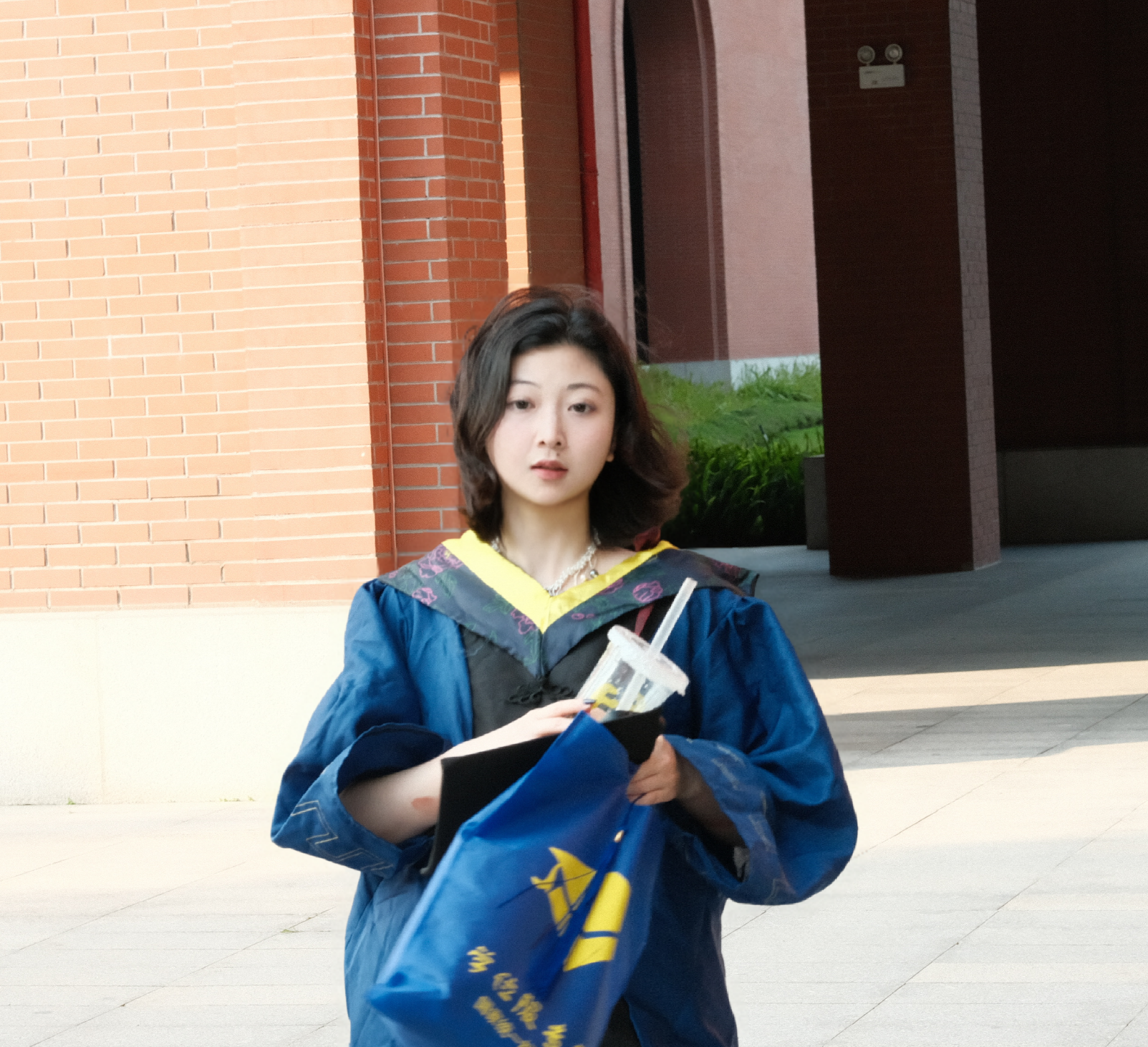 Yuyan Li